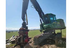 John Deere  Feller Buncher